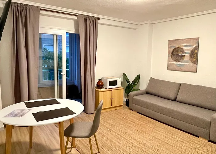Portus Apartment With Pool